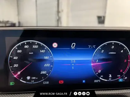 Photo 23 Mercedes Classe A 200 d AMG Line