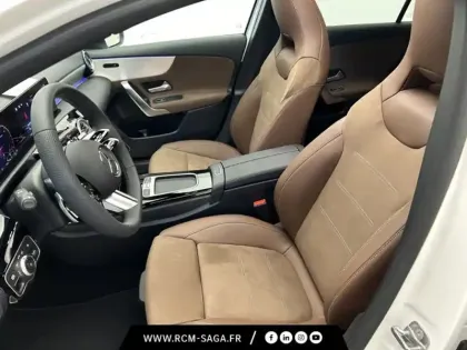 Photo 10 Mercedes Classe A 200 d AMG Line