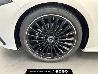 Photo 8 Mercedes Classe A 200 d AMG Line
