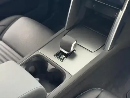 Photo 13 Land rover Discovery Sport  P270e PHEV 269ch Dynamic SE 8cv