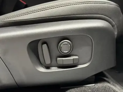 Photo 12 Land rover Range Rover Evoque  1.5 P270e PHEV 269ch S