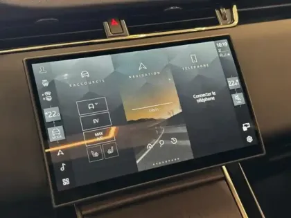 Photo 14 Land rover Range Rover Evoque  1.5 P270e PHEV 269ch S