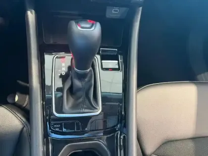 Photo 12 Jeep Compass  1.5 Turbo T4 130ch MHEV North Star 4x2 BVR7