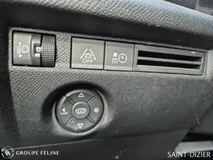 Photo 13 Citroën C4  Moteur électrique 136ch (100 kW) Shine Automatique