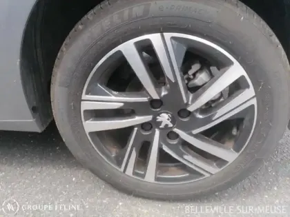 Photo 10 Peugeot 208  100ch S&S Allure  Pack  BVM6