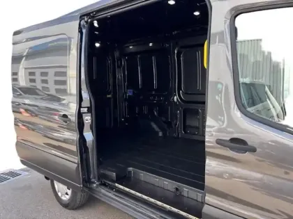 Photo 7 Ford Transit  2T Fg E390 L2H2 184CH 68 kWh Trend