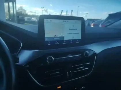 Photo 10 Ford Kuga  2.5 Duratec 190ch FHEV E85 ST-Line BVA