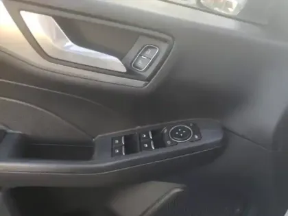 Photo 9 Ford Kuga  2.5 Duratec 190ch FHEV E85 ST-Line BVA