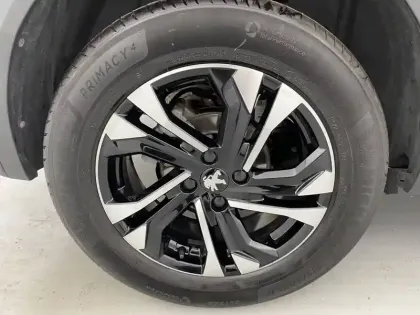 Photo 18 Peugeot 2008  PureTech 100 S&S BVM6