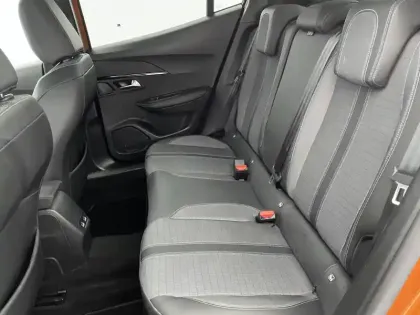 Photo 14 Peugeot 2008  PureTech 100 S&S BVM6