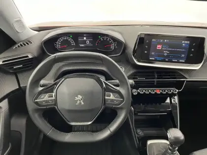 Photo 21 Peugeot 2008  PureTech 100 S&S BVM6