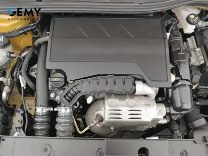 Photo 11 Peugeot 208  PureTech 100 S&S BVM6