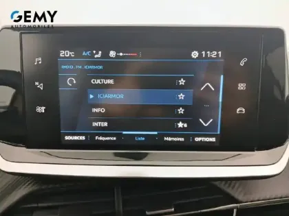 Photo 12 Peugeot 208  PureTech 100 S&S BVM6