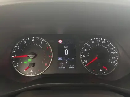 Photo 16 Renault Arkana  mild hybrid 140 EDC FAP - 22