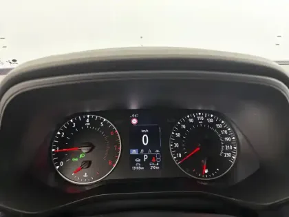 Photo 16 Renault Arkana  mild hybrid 140 EDC FAP - 22