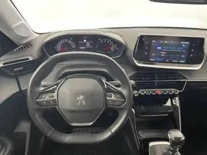 Photo 21 Peugeot 208  PureTech 100 S&S BVM6
