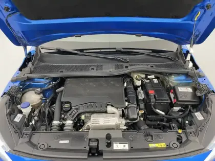 Photo 20 Peugeot 208  PureTech 100 S&S BVM6