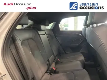 Photo 16 Audi Q3  Sportback 35 TFSI 150 ch S tronic 7