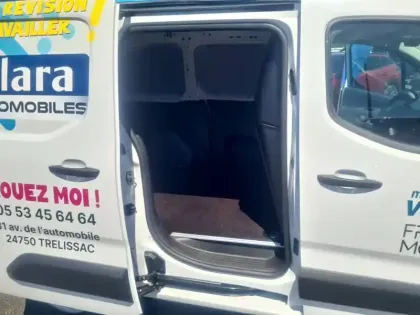 Photo 35 Peugeot Partner  FOURGON M 650 KG BLUEHDI 100 S&S BVM6