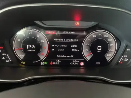 Photo 27 Audi Q3  35 TFSI 150 ch S tronic 7