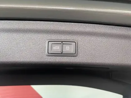 Photo 52 Audi Q3  35 TFSI 150 ch S tronic 7