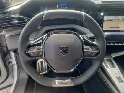 Photo 36 Peugeot 408  Electrique 58 kWh 210ch