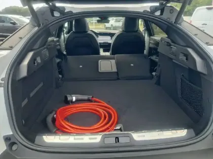 Photo 55 Peugeot 408  Electrique 58 kWh 210ch