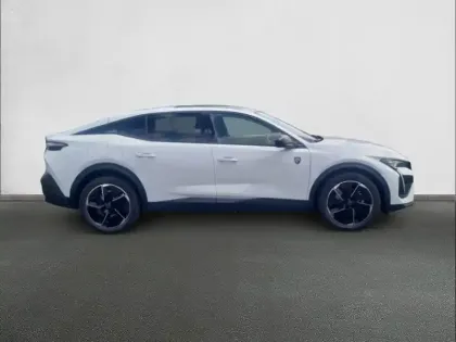 Photo 31 Peugeot 408  Electrique 58 kWh 210ch