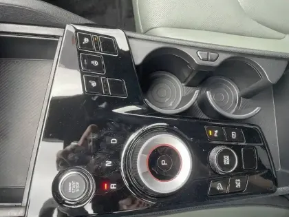 Photo 23 Kia Sportage Gén. V Ph1 Evo 30 Years 5