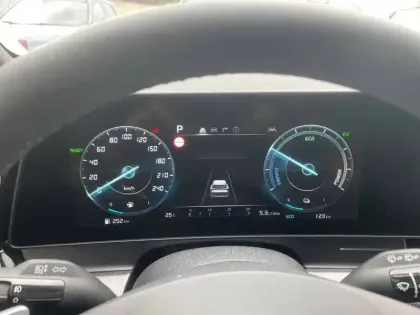 Photo 16 Kia Sportage Gén. V Ph1 Evo 30 Years 5