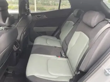 Photo 12 Kia Sportage Gén. V Ph1 Evo 30 Years 5