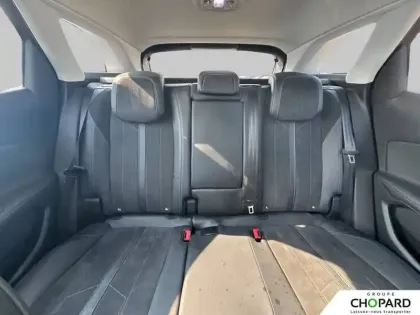 Photo 18 Peugeot 3008  Puretech 130ch S&S EAT8