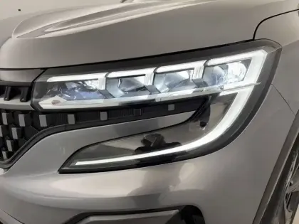 Photo 21 Renault Espace  E-Tech hybrid 200