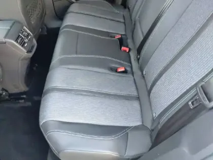 Photo 9 Peugeot 3008  Hybrid 225 e-EAT8