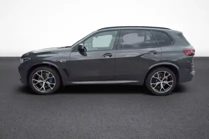 Photo 2 BMW X5  xDrive45e 394 ch BVA8