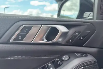 Photo 28 BMW X5  xDrive45e 394 ch BVA8