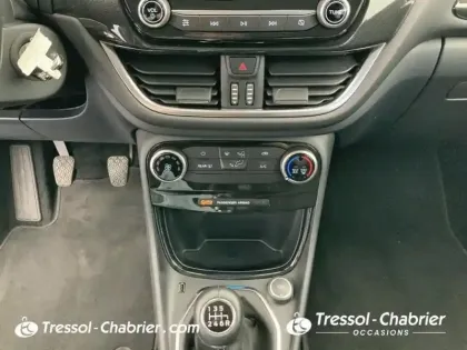 Photo 12 Ford Puma  1.0 Flexifuel 125 ch mHEV S&S BVM6 ST-Line