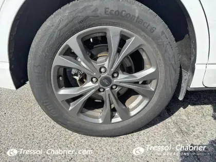 Photo 6 Ford Kuga  2.5 Duratec 190 ch FlexiFuel FHEV E85 Powershift Titanium