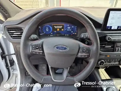 Photo 11 Ford Kuga  2.5 Duratec 190 ch FlexiFuel FHEV E85 Powershift Titanium