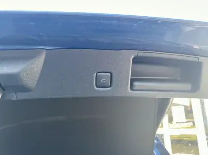 Photo 16 Ford Kuga 2.5 Duratec 190ch FHEV E85 ST-Line BVA