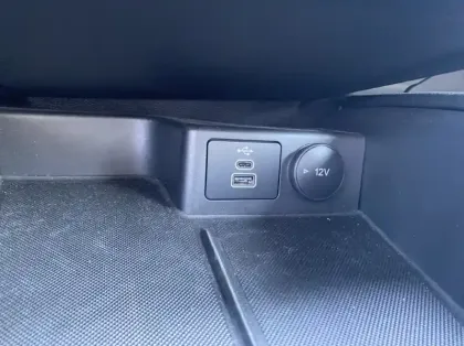 Photo 18 Ford Kuga 2.5 Duratec 190ch FHEV E85 ST-Line BVA