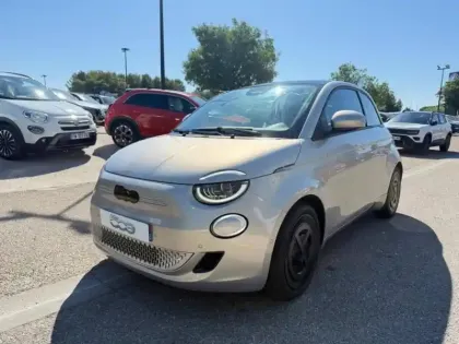 Photo 2 Fiat 500  e 118ch Giorgio Armani Collectors Edition MY25