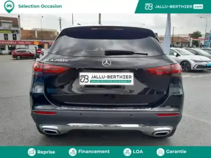 Photo 16 Mercedes GLA  200 d 150ch Progressive Line 8G-DCT