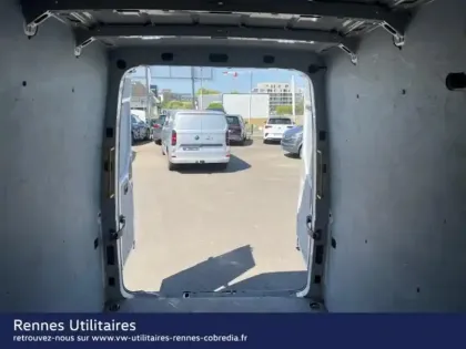 Photo 8 Volkswagen Crafter  Fg 35 L3H3 2.0 TDI 140ch Business Line Traction