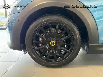 Photo 7 Mini Mini  Cooper SE 184ch Edition Camden BVA 5CV