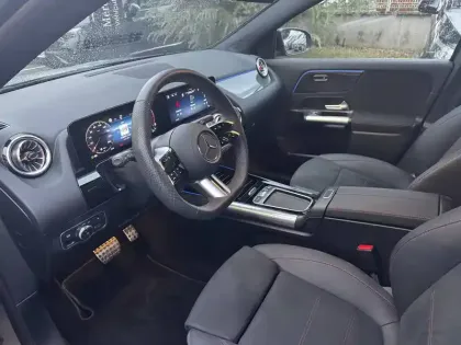 Photo 10 Mercedes GLA  200 d 8G-DCT