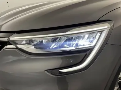 Photo 20 Renault Arkana  mild hybrid 140 EDC FAP - 22