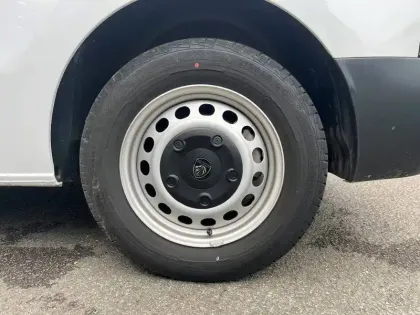 Photo 21 Peugeot Expert Gén. III Ph2 Base 4