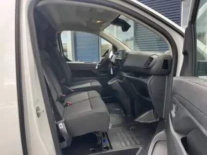 Photo 26 Peugeot Expert Gén. III Ph2 Base 4