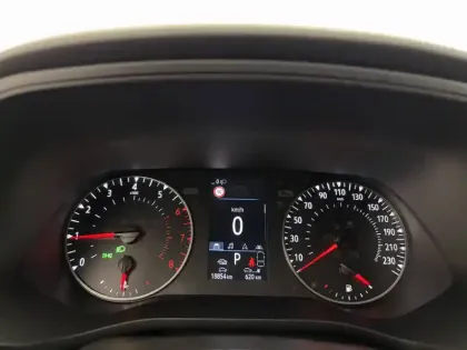 Photo 16 Renault Arkana  mild hybrid 140 EDC FAP - 22